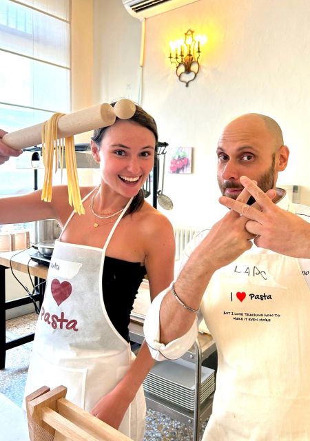 Rome: Pasta Making Class with Wine, Limoncello, and Dessert - Tuscan wine, limoncello, and the communal table