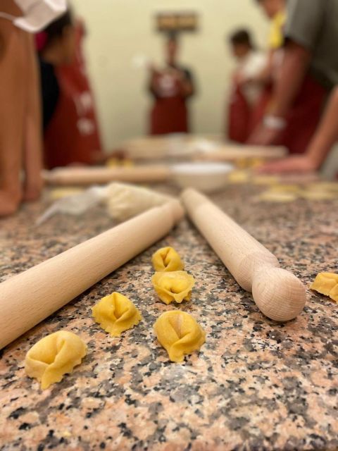 Rome: Pasta Making Class with Wine, Limoncello, and Dessert - FAQ