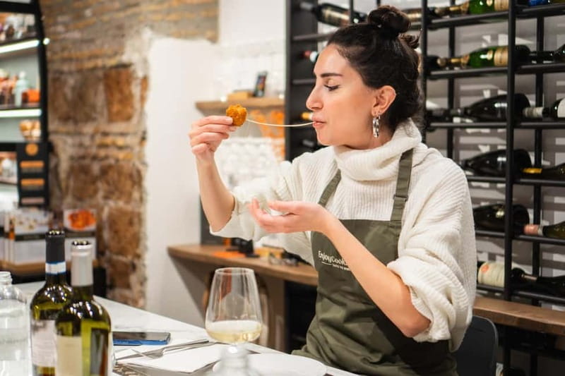 Rome: Pizza and Gelato Cooking Class with Wine - What the three-hour class is really like