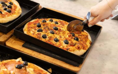 Rome: Pizza and Tiramisù Cooking Class with Glass of Wine