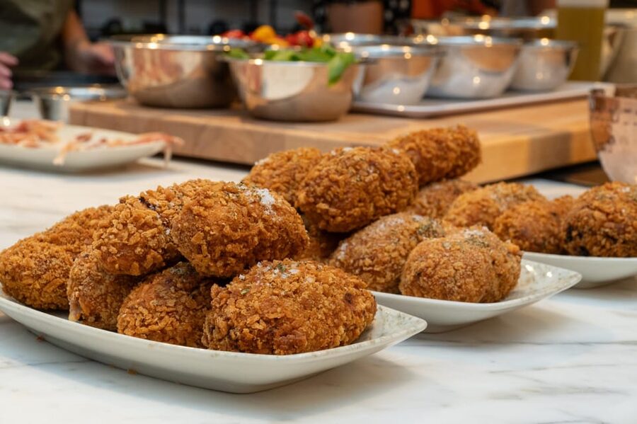 Rome: Pizza & Gelato Cooking Class + Private Chef - Learning why Roman supplì matters