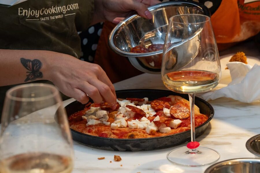 Rome: Pizza & Gelato Cooking Class + Private Chef - Crafting traditional Italian gelato