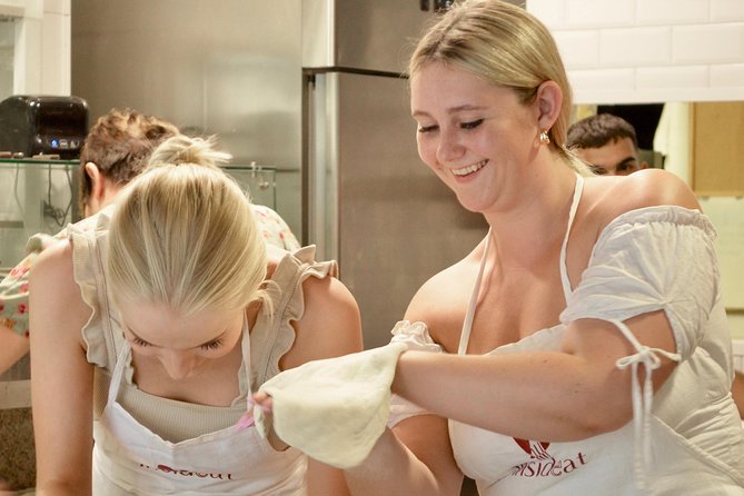 Rome: Pizza Making Class Small Group Experience - Key points to know before booking