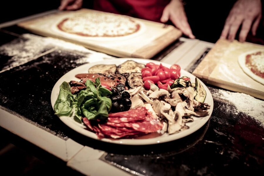Rome: Pizza-Making Course with Dinner - Should you book the Rome pizza-making course?