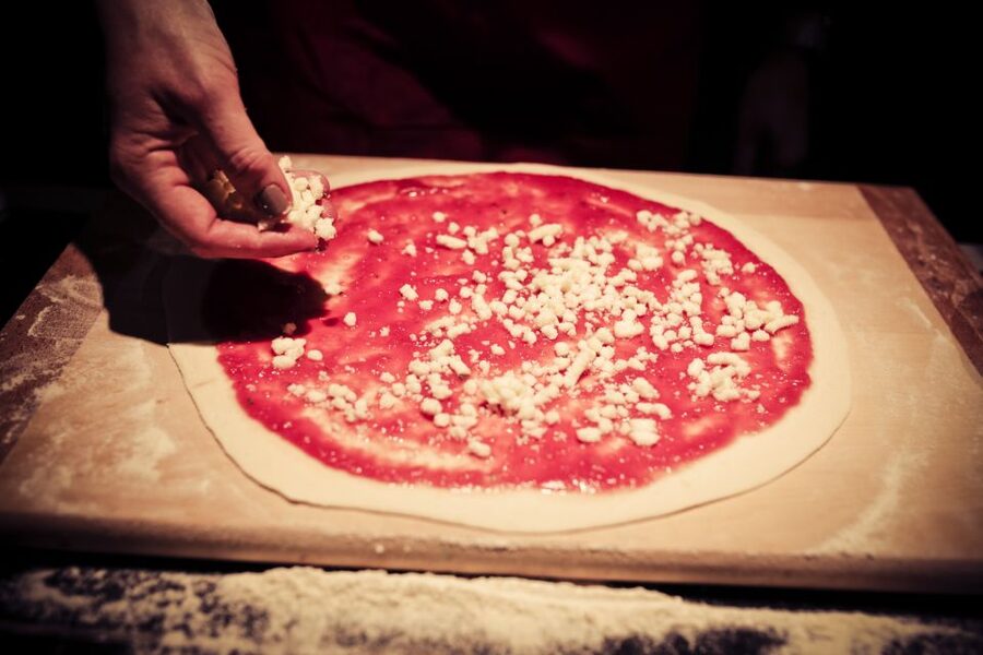 Rome: Pizza-Making Course with Dinner - Why the location near Trastevere helps