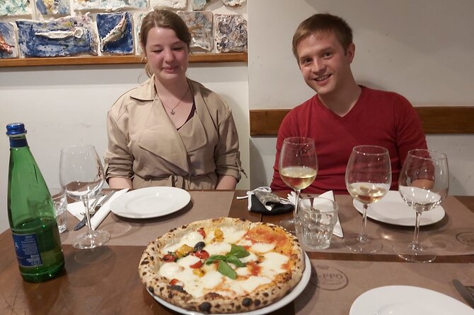 Rome: Pizza & Tiramisu Class with Free Flowing Fine Wine - What happens at La Panetteria Ristorante