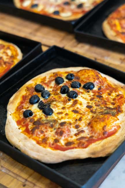 Rome: Pizza & Tiramisu Cooking Class with Meal and Drink - A Roman evening built around two famous dishes