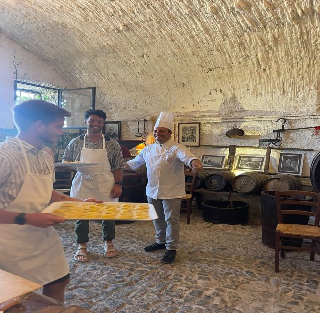 Rome: Private Wine Tour and Pasta Making Class in a Winery - What the private format adds
