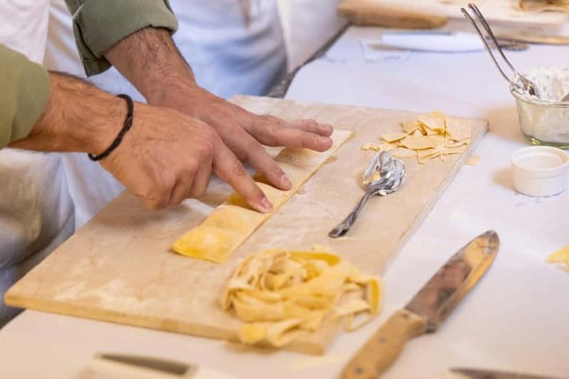 Rome: Ravioli, Fettuccine and Tiramisu Cooking Class - Key points to know before booking