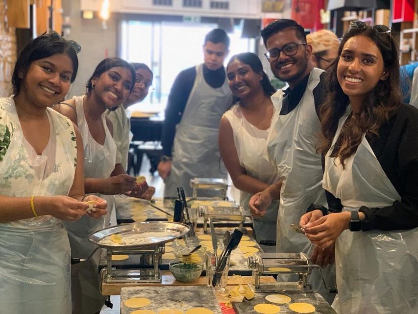 Rome: Roman Master Chef Cooking Class with Wine - Timing, meeting point, and small practical cautions