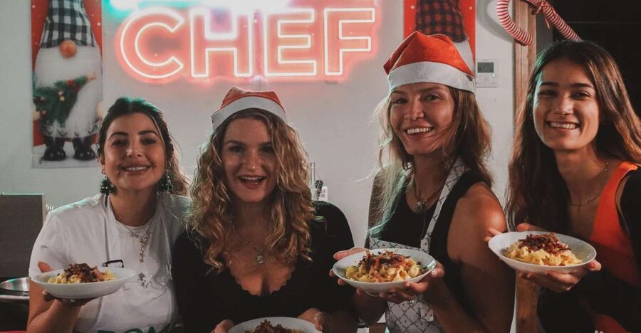Rome: Spritz & Spaghetti Cooking Class - Who should book this experience?