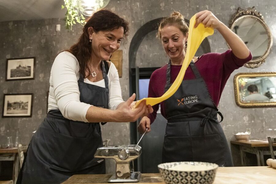 Rome: Trastevere Pasta Making Class - Coffee, pastries, and Rome’s everyday food