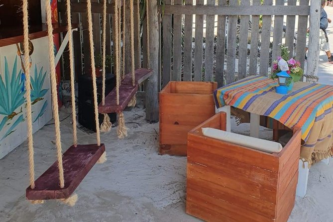 Salsa & Salsa cooking lessons + Beach day - Two hours by the Costa Maya water