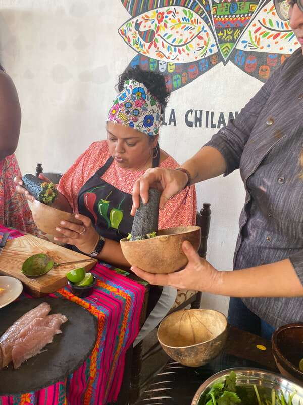 San José del Cabo:Cooking Class +Margaritas & Mezcal tasting - A private group in central San José del Cabo