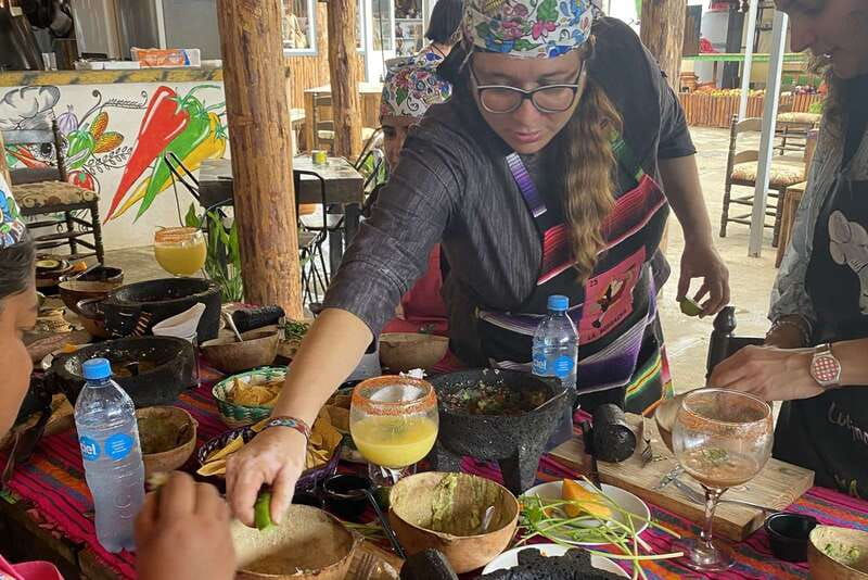 San José town : Cooking class,mexican Empanadas y antojitos - Homemade mezcal and tequila in seven flavors