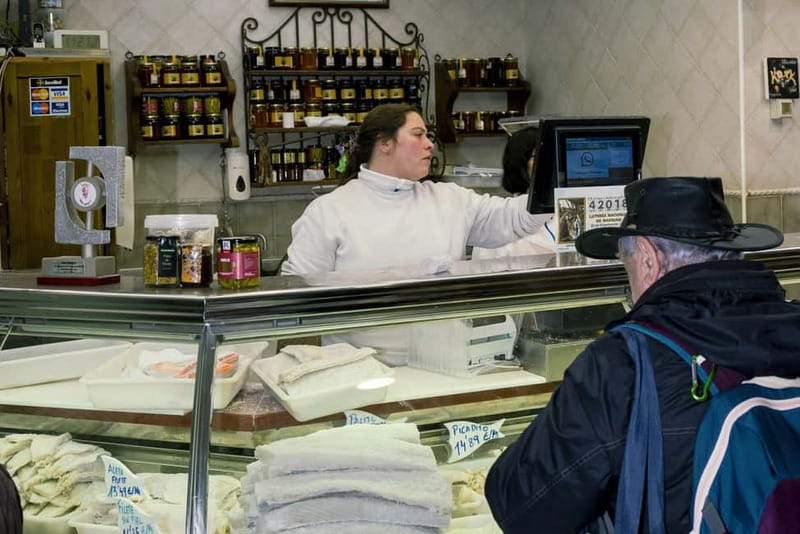 San Sebastián: Market Tour and Basque Cooking Class English - Why the market comes before the cooking