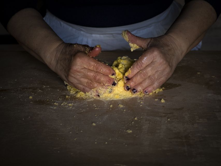 Sardinia Cooking Class: Fresh Handmade Pasta - Why Sinnai makes a better classroom than a restaurant kitchen