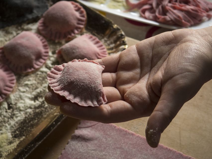 Sardinia Cooking Class: Fresh Handmade Pasta - Making malloreddus, the small Sardinian pasta