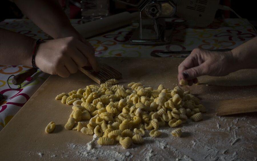 Sardinia Cooking Class: Fresh Handmade Pasta - Folding culurgiones with a distinctive edge