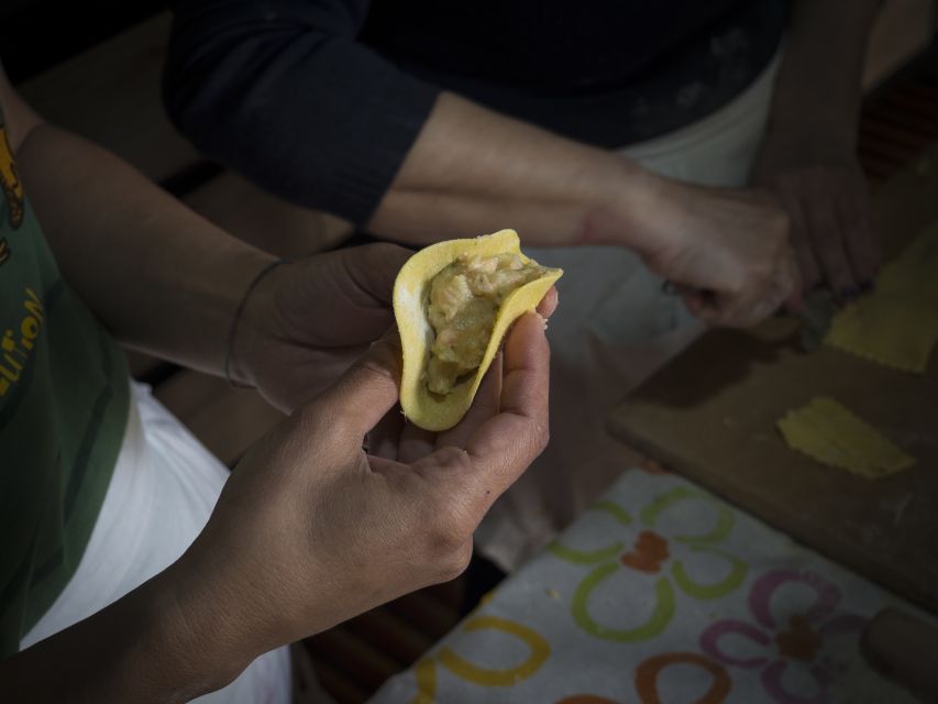 Sardinia Cooking Class: Fresh Handmade Pasta - From worktable to shared Sardinian lunch