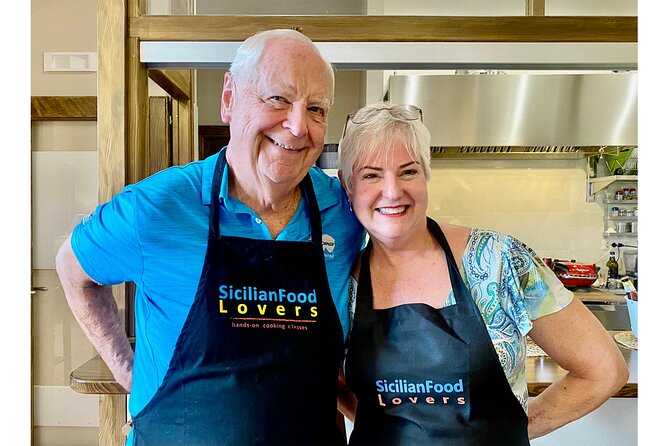 Sea Villa Cefalù: Hands-on 4-Course Pasta Cooking Class & Wine - Rolling pork braciole the Sicilian way
