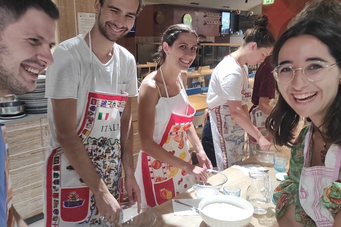 Semi-Private Pizza Making Experience in Naples with Drink - Timing, cancellation, and practical planning