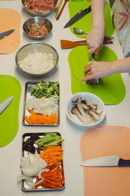 Seoul: Authentic Korean Cooking Class and Market Tour - What the $69 price really buys you