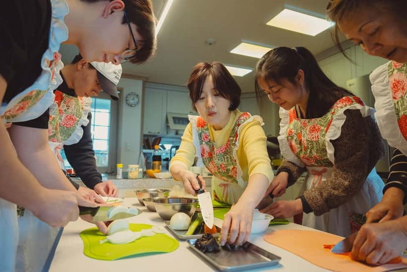 Seoul: Authentic Korean Cooking Class and Market Tour - A few practical tips before booking