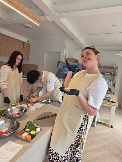 Seoul: Cooking Class and Tour with Michelin-Trained Chef - Mangwon Market, shopping, and street-food stops