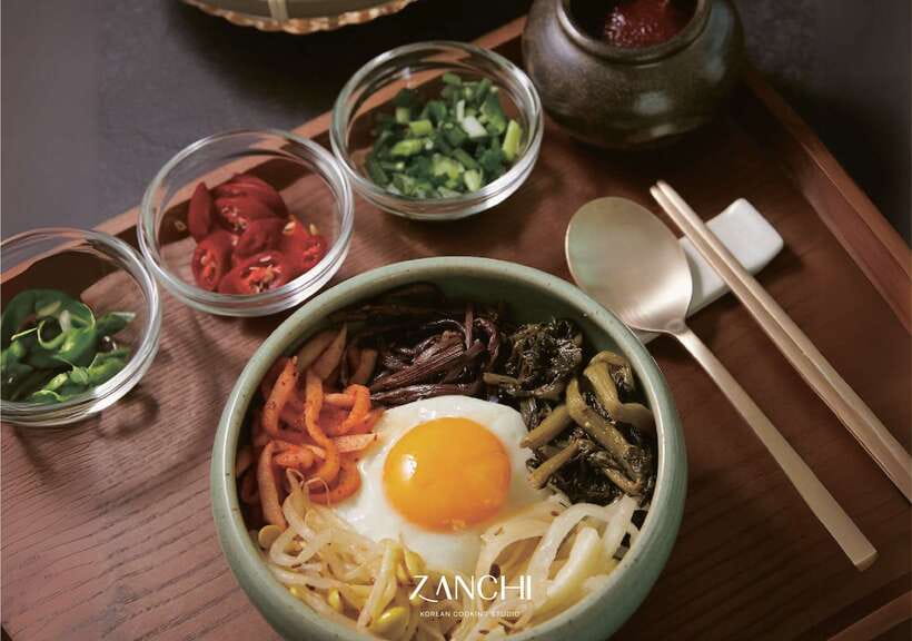 Seoul: Premium Korean Feast Cooking Class - A Korean feast begins with tea, etiquette, and a quiet welcome
