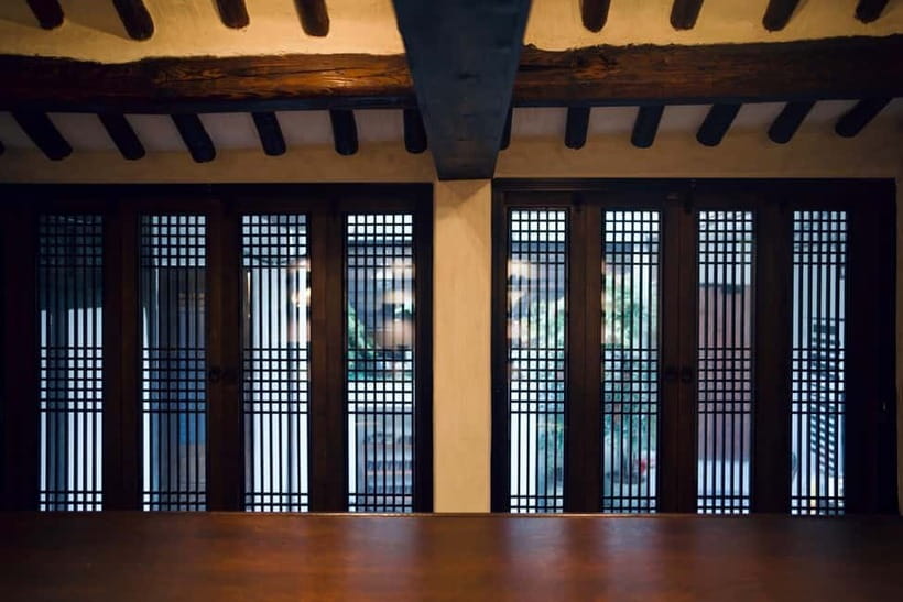 Seoul: Royal Seoul Cooking Class in a 100-Year-Old Hanok - How this compares with a regular Seoul food tour