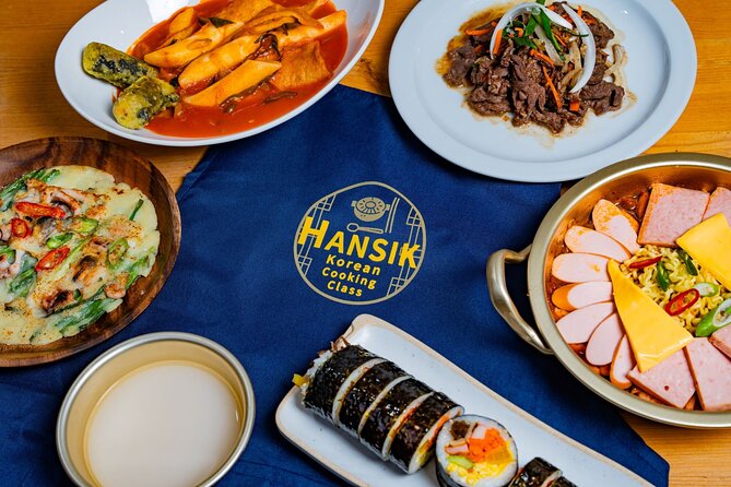 Seoul: Taste of Korea, Authentic Home Style Cooking Class - The welcome drink sets a relaxed tone