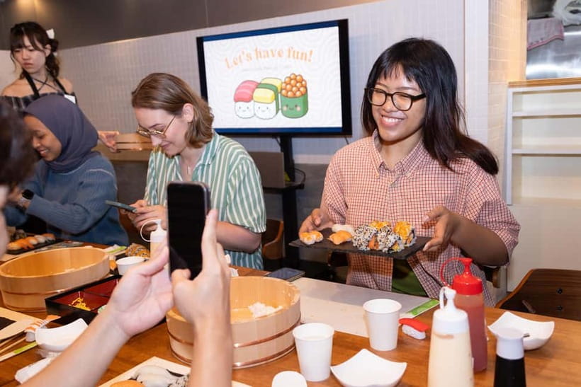 Shibuya Tokyo: Sushi Making Class (Vegan/Vegetarian/Halal) - Key points at a glance