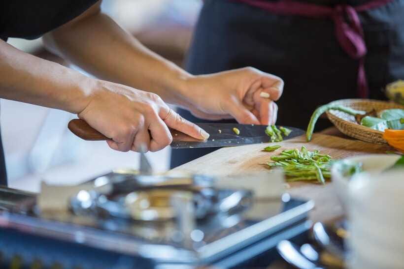 Siem Reap: Khmer Cooking Class at a Local's Home - Timing, access, and dietary needs