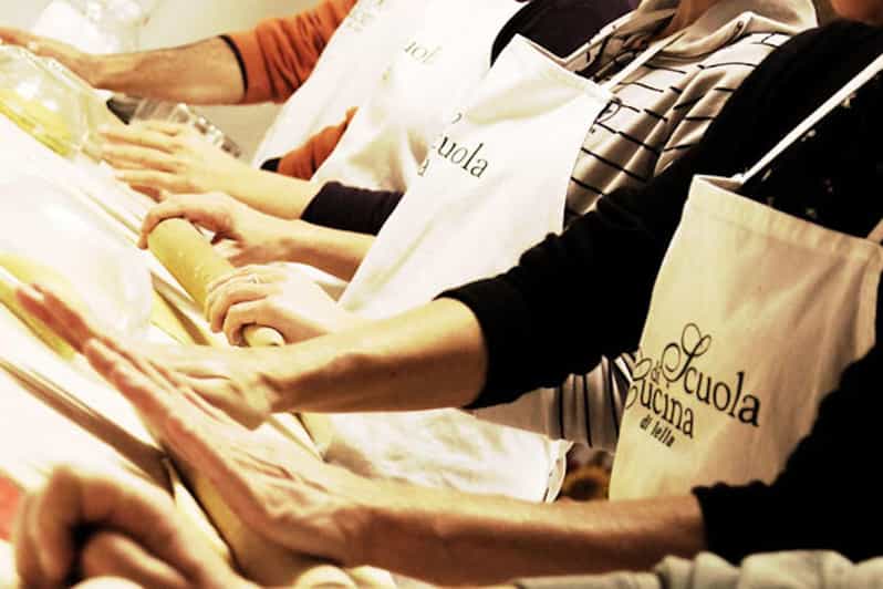 Siena: Traditional Tuscan Cooking Class with Fresh Pasta - Key points at a glance