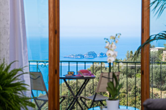 Small-Group Cooking Class in Positano: Gnocchi, Tiramisù & Drinks - Cooking with Emily in the Hills Above Positano