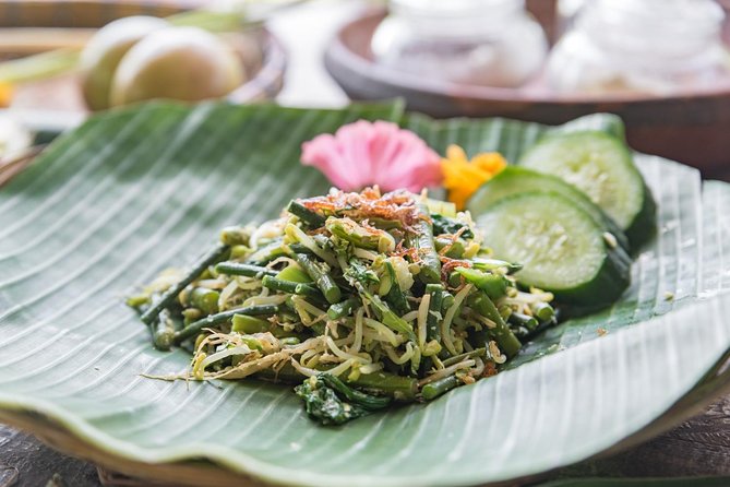 Small-Group Farm Tour & Balinese Cooking Class in Ubud with Kadek - Why this farm visit feels different from a normal cooking class