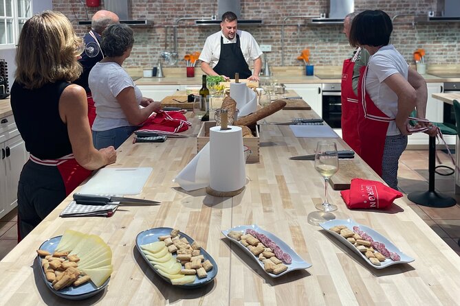 Small-group Immersive Basque Cooking Class in Bilbao with Open Bar - Cooking Basque food with Mikel in Bilbao