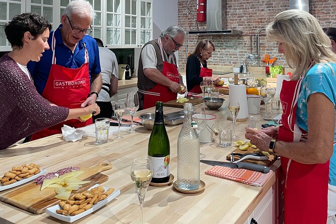 Small-group Immersive Basque Cooking Class in Bilbao with Open Bar - Who will enjoy this most?