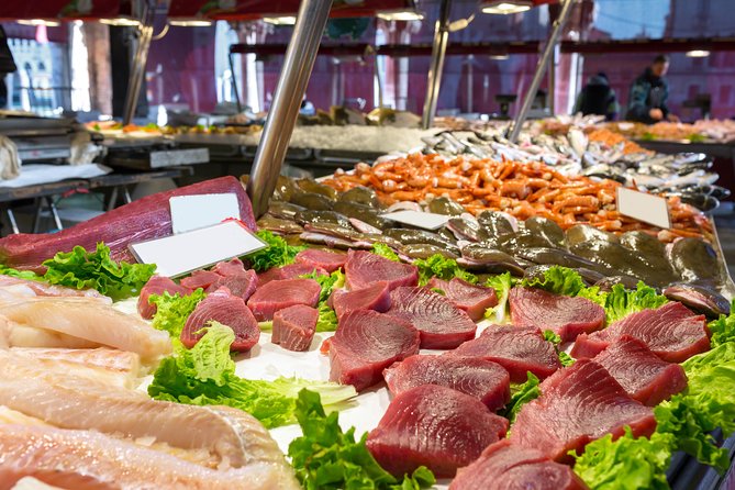 Small Group Market tour and Cooking class in Brindisi - What the small group limit means for you