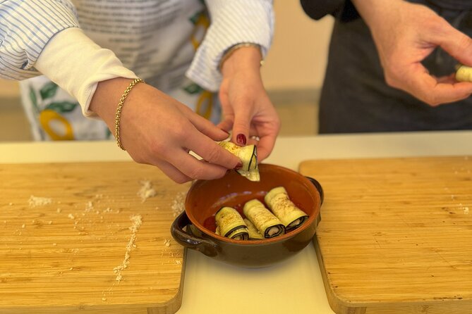Sorrento: Gluten-Free Cooking Class with a Professional Chef - Finishing with lemon mousse