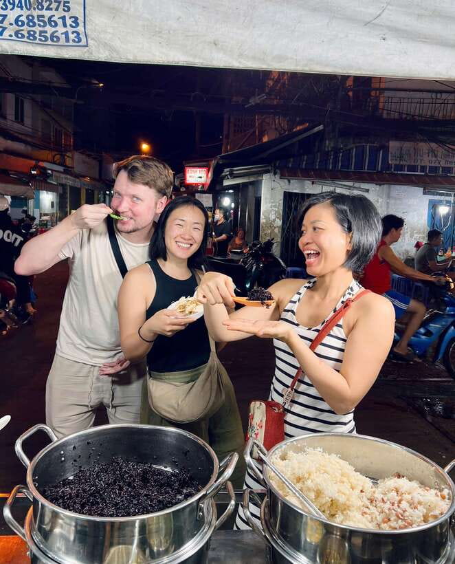 Street Food Walking Tour with a Cooking Instructor - Learning the story behind each bite