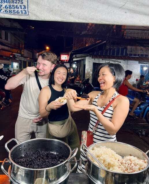 Street Food Walking Tour with a Cooking Instructor - What the food stops may feel like