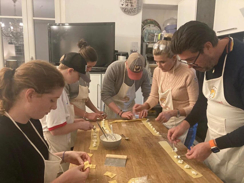 Stresa: Cooking Class at a Local's Home - What makes the local-home setting different