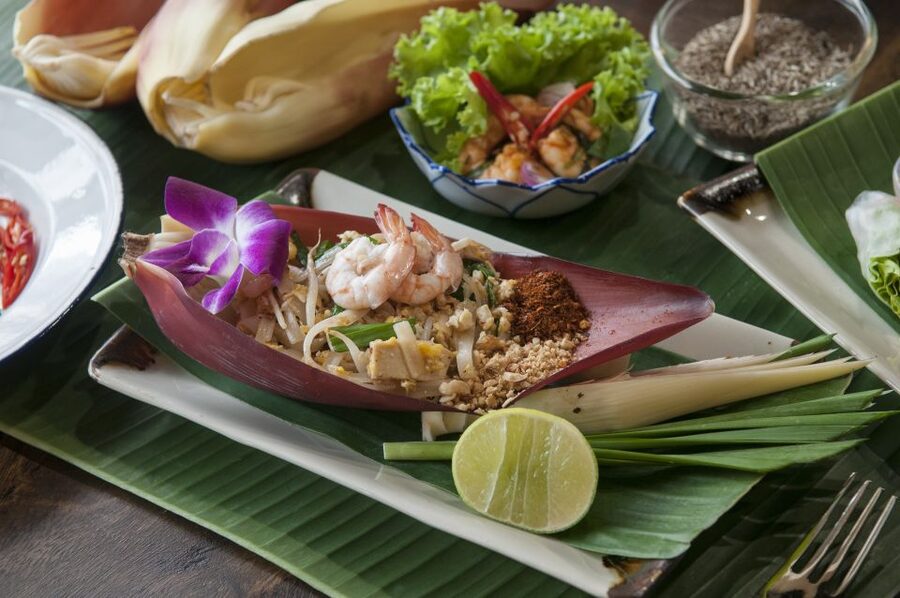 Sukhumvit: Hands-on Thai Cooking Class & Market Tour in BKK - A Thai cooking class with a market at its heart