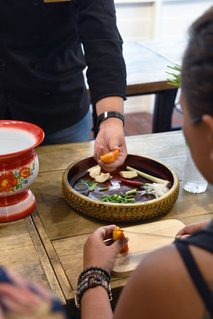 Sukhumvit: Hands-on Thai Cooking Class & Market Tour in BKK - Four dishes, prepared one at a time