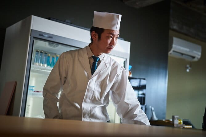 Sushi Cooking Class at Sushi Factory -KIWAMI- Mt.Fuji - Who will enjoy the playful approach