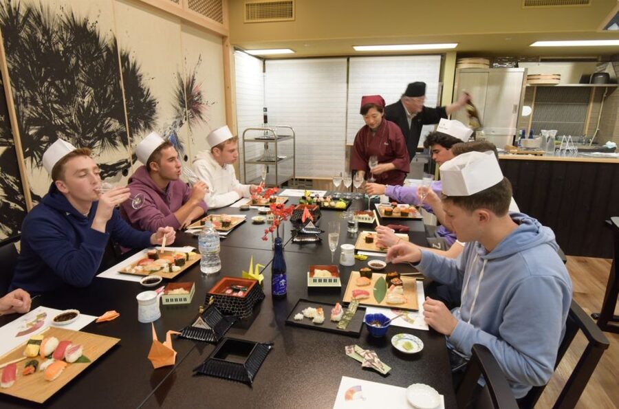 Sushi-Making Experience - Making sushi opposite Tokyo Tower