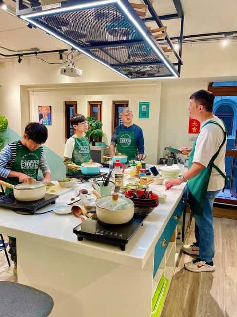 Taipei: Cooking Class & Market Adventure Historic Dadaocheng - Four Menus, Four Different Taiwanese Lessons