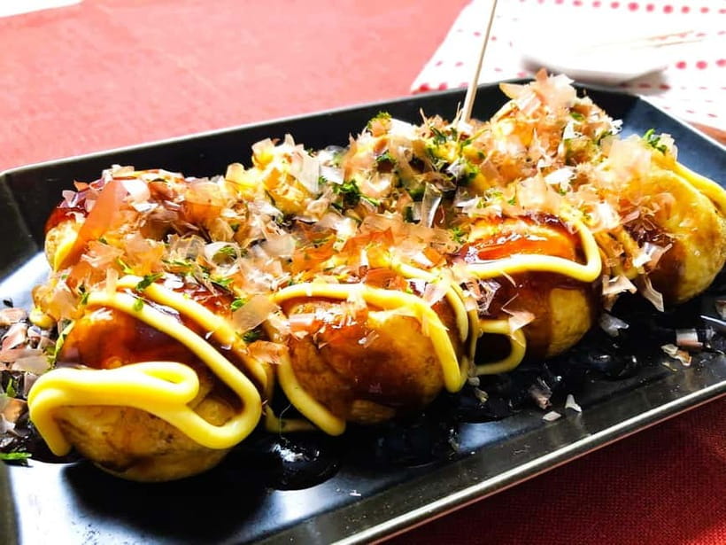 Takoyaki cooking experience in Kabukicho, Shinjuku - Friendly instruction, with a practical language note